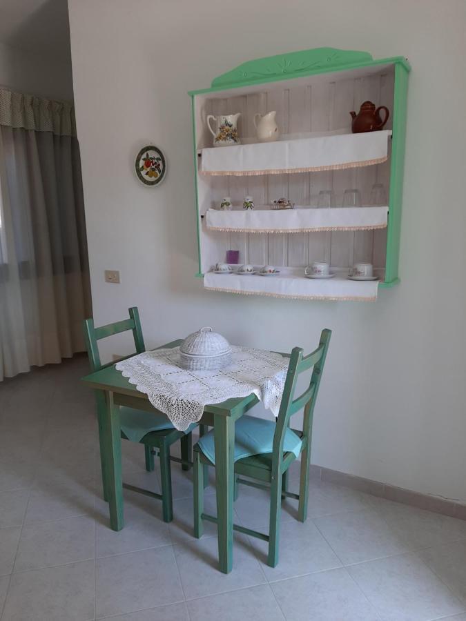 I Giardini Di Carmen Apartment La Maddalena  Ngoại thất bức ảnh