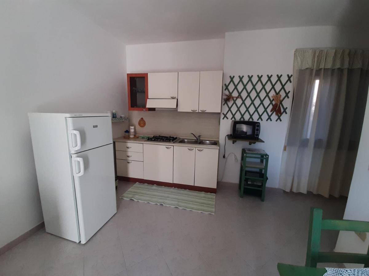 I Giardini Di Carmen Apartment La Maddalena  Ngoại thất bức ảnh